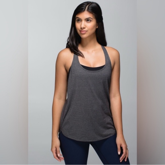 LuLulemon 105 F singlet tank top - Picture 2 of 9